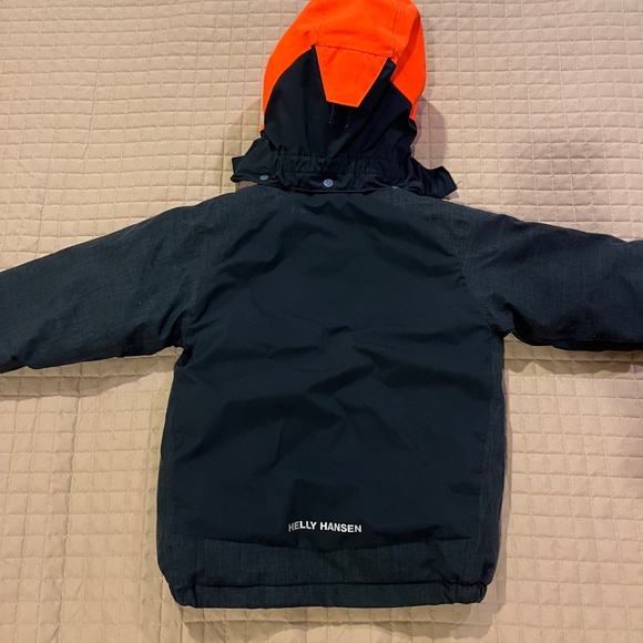 Helly Hansen Winter/Ski Jacket (Size 8) - Picture 4 of 4